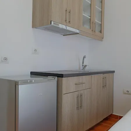 בית הארחה Vila Aurora 3*