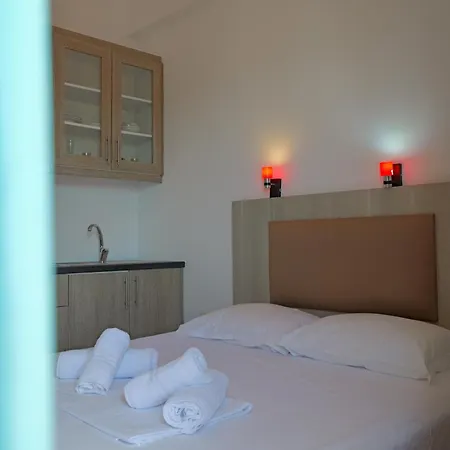 בית הארחה Vila Aurora 3*