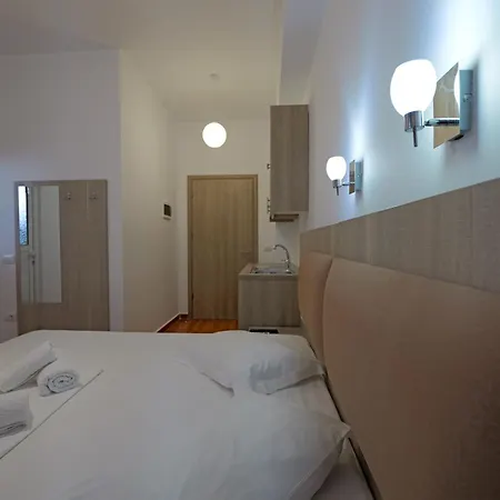 בית הארחה Vila Aurora