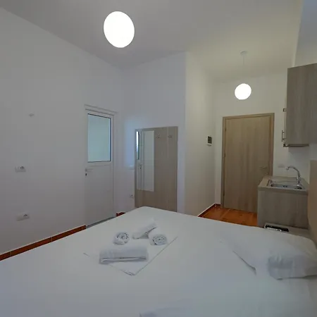 Vila Aurora קסאמיל