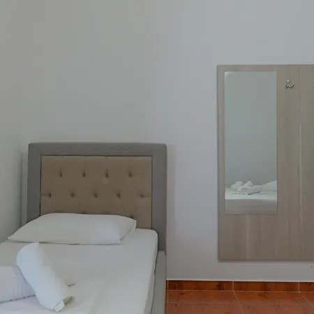 בית הארחה Vila Aurora