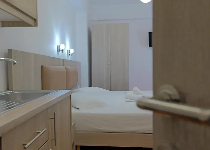 Vila Aurora Guest house Ksamil