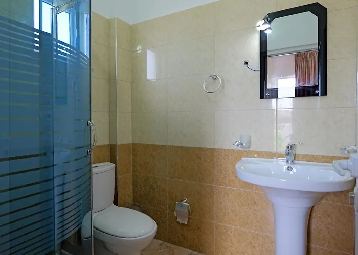 Vila Aurora 3* Ksamil