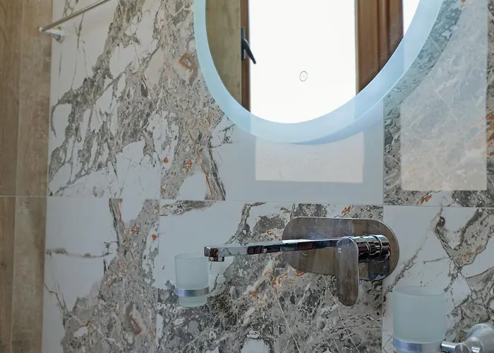 Vila Aurora 3* Ksamil